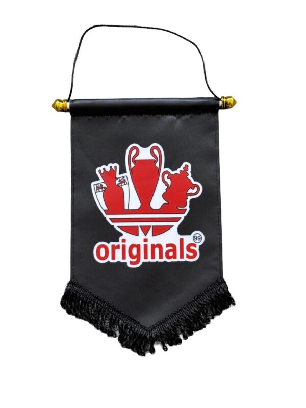 MAN UNITED TREBLE WINNERS PENNANT BLACK