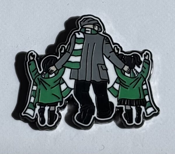 PLYMOUTH ARGYLE DAD SON DAUGHTER BADGE