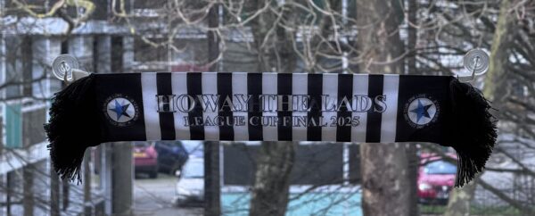 NEWCASTLE CUP FINAL CAR SCARF HOWAY THE LADS - Image 2