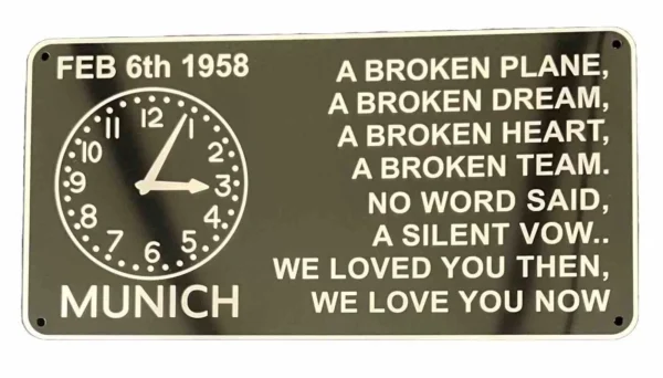 Man United A Broken Plane Memorial Black & Aluminium Plaque