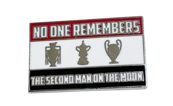 NO ONE REMEMBERS BADGE