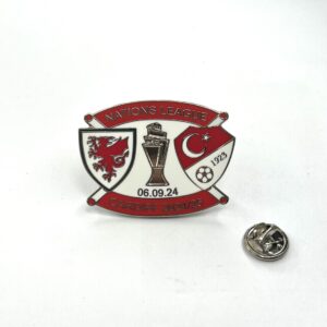 WALES TURKEY PIN BADGE