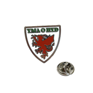 YMA O HYD WALES BADGE